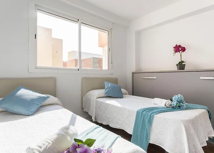 Atico Avda Playa Апартаменти *